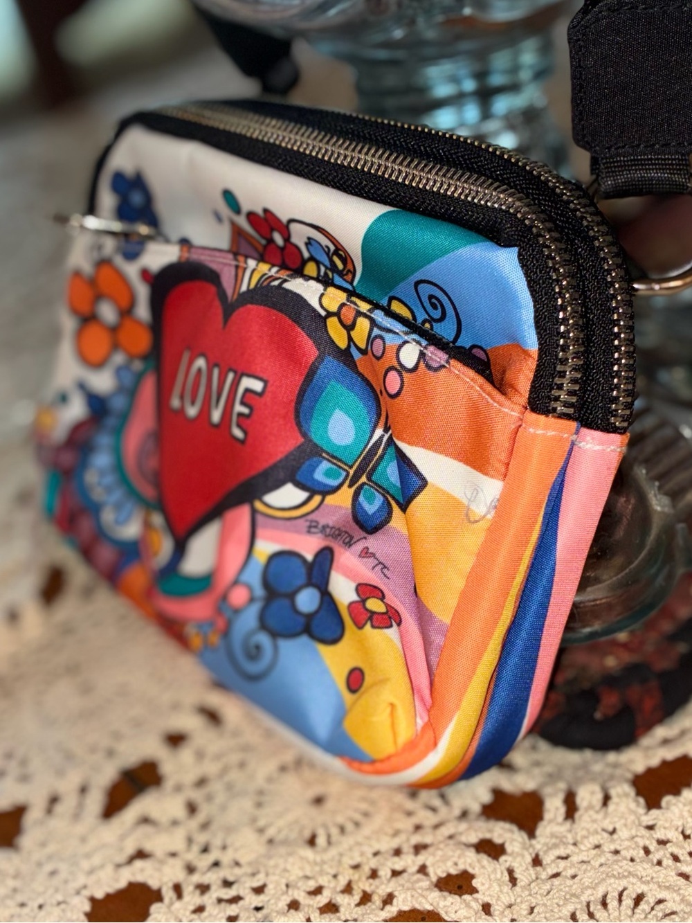 New With Tags Brighton Power of Love Crossbody Bag - Picture 8 of 12